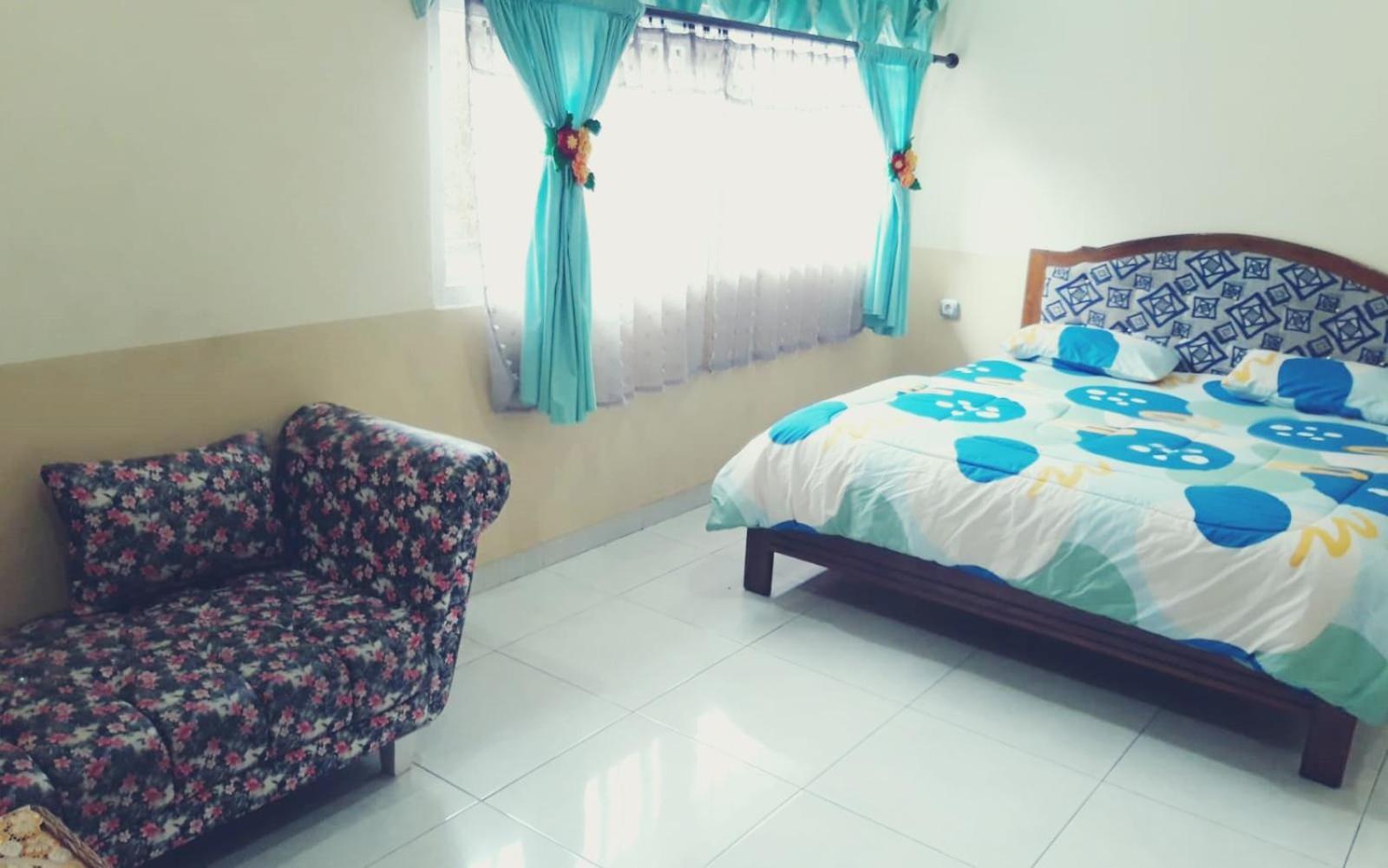 D-Rima Homestay Ruteng Exterior photo
